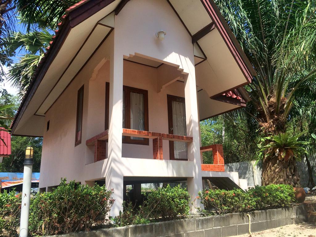Phuphat Beach Resort 卡农 外观 照片