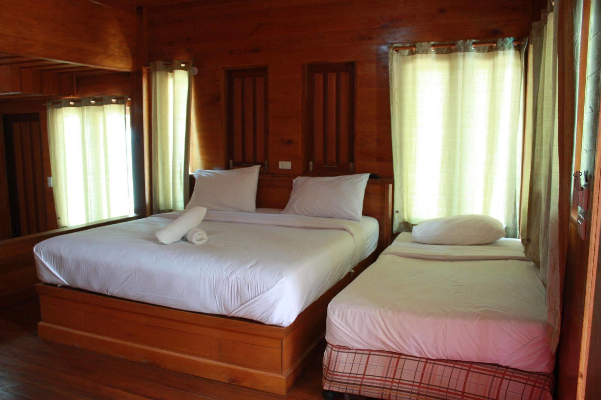 Phuphat Beach Resort 卡农 外观 照片